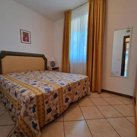 Rex Lo Scoglietto Apartmán *
